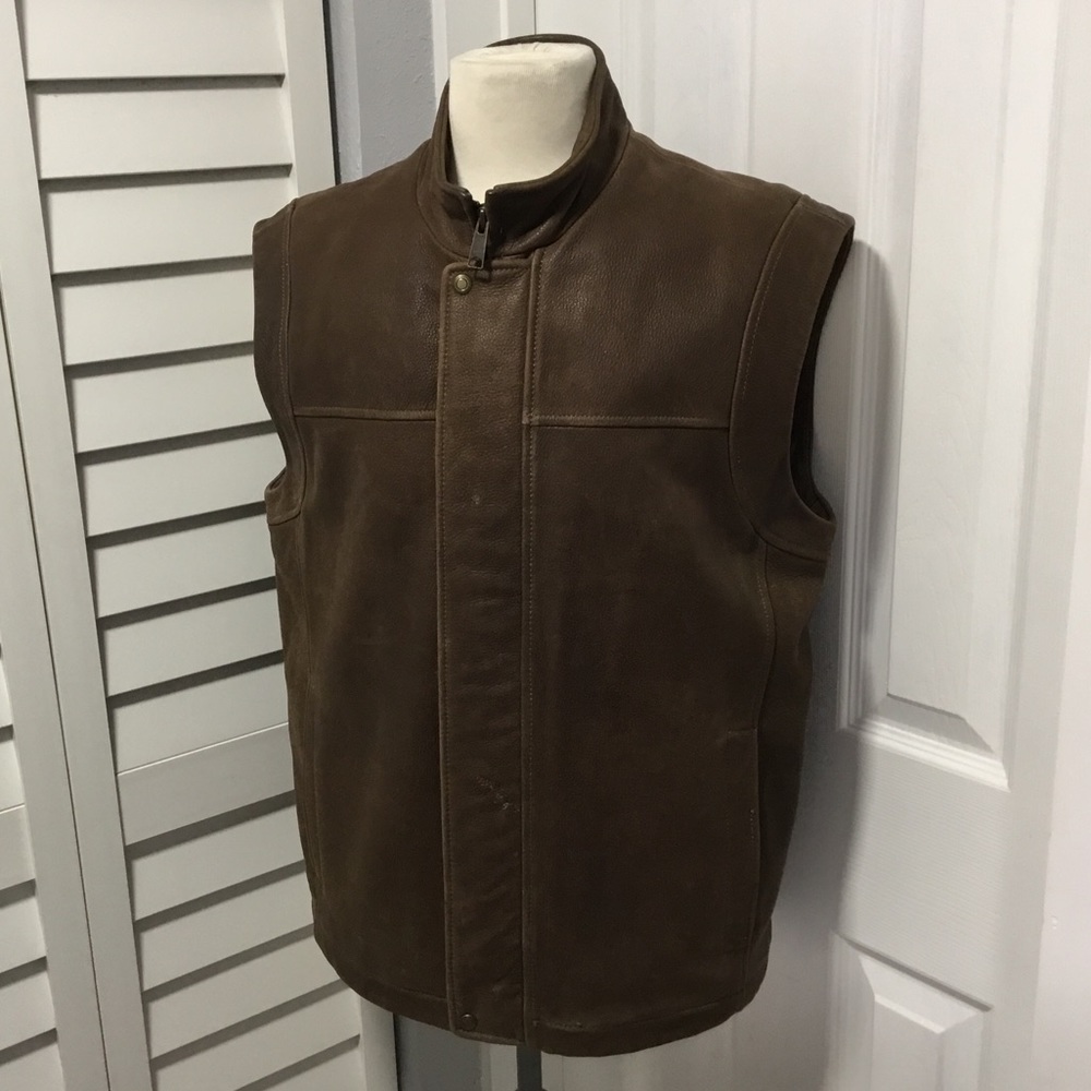 Leather vest Danier